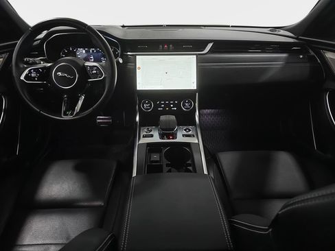 Used 2023 Jaguar XF R-Dynamic SE AWD/4WD image 10