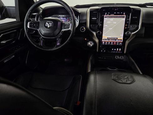 Used 2019 RAM 1500 Laramie RWD image 9