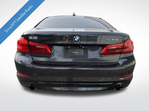 Used 2020 BMW 530i w/ Convenience Package image 5