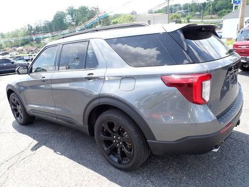 Used 2024 Ford Explorer ST-Line w/ Class IV Trailer Tow Package AWD/4WD image 4
