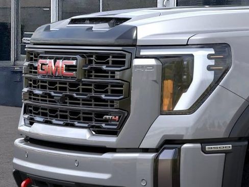New 2026 GMC Sierra 3500 AT4 w/ AT4 Premium Plus Package AWD/4WD image 13