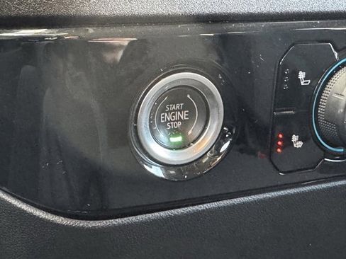 Certified 2022 Chevrolet Silverado 1500 LT image 28