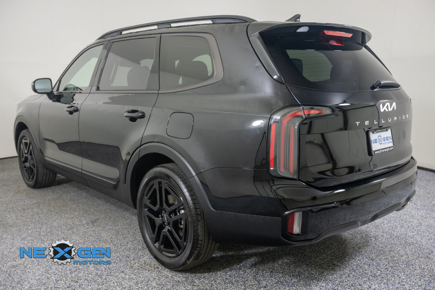 Used 2024 Kia Telluride EX X-Line AWD/4WD image 6