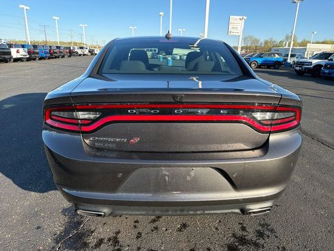 Used 2022 Dodge Charger SXT w/ Cold Weather Package AWD/4WD image 4
