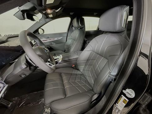 New 2026 BMW 760i xDrive image 22