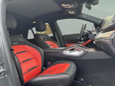 Used 2025 Mercedes-Benz GLE 53 AMG 4MATIC Coupe image 22