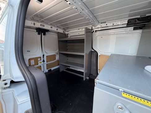 Used 2020 Ford Transit Connect XL FWD image 11