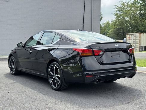 Used 2024 Nissan Altima 2.5 SR FWD image 22