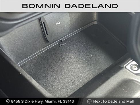 Used 2025 Ford Bronco Badlands image 21