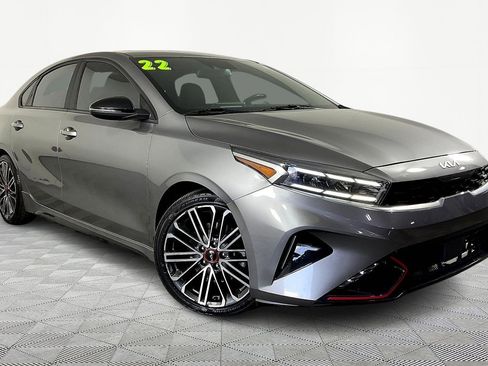 Used 2022 Kia Forte GT w/ GT2 Package image 3