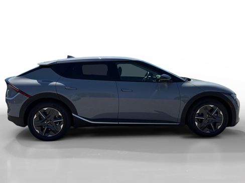 New 2026 Kia EV6 Light AWD/4WD image 6