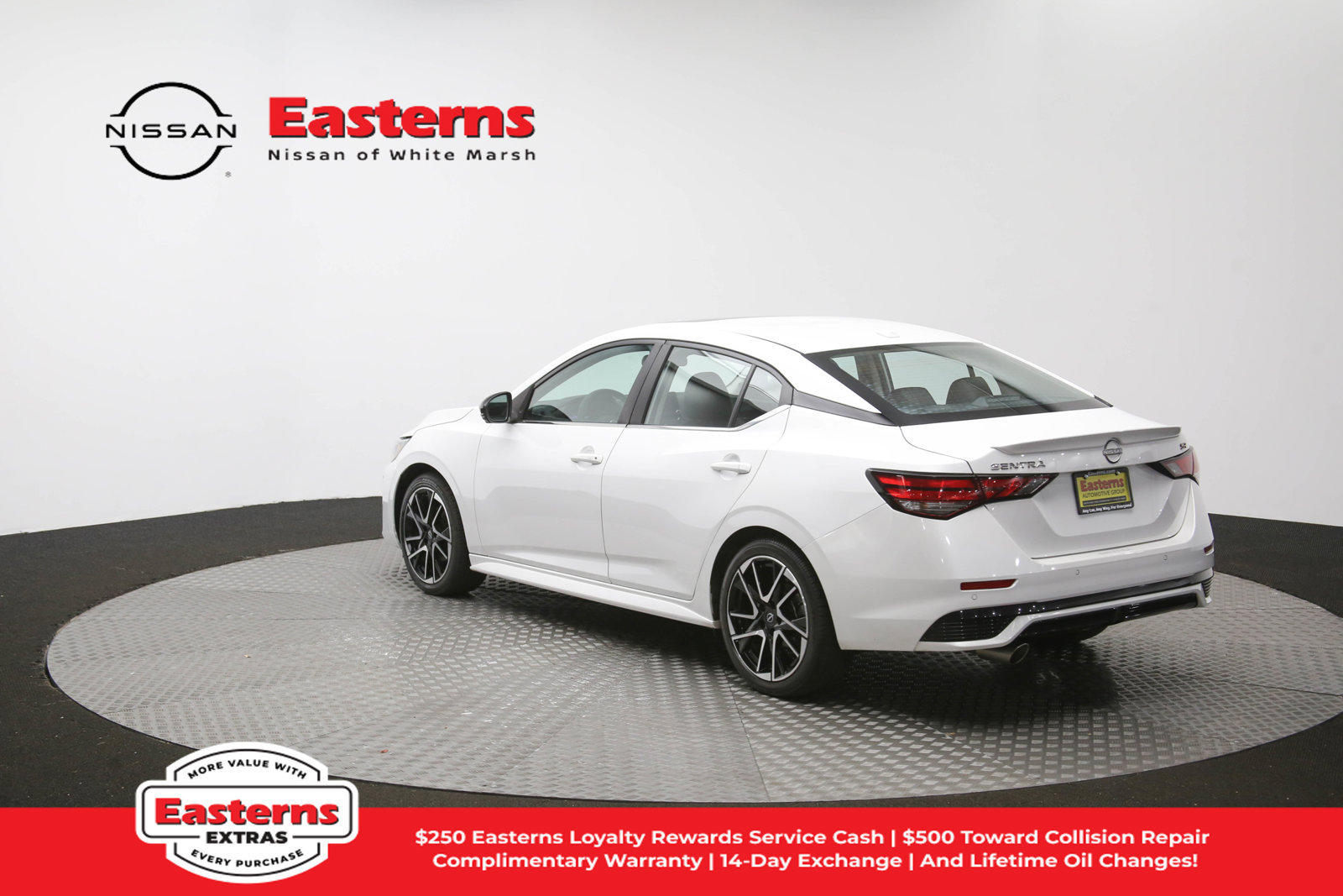 Used 2024 Nissan Sentra SR w/ SR Premium Package FWD image 64