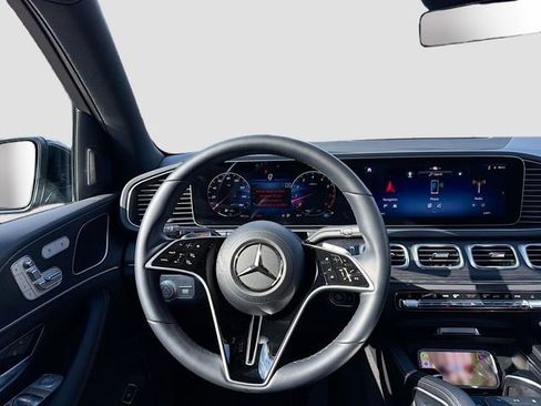 Used 2025 Mercedes-Benz GLE 350 4MATIC image 17