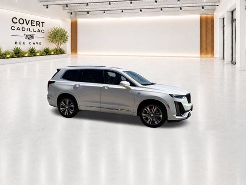 Used 2020 Cadillac XT6 Premium Luxury w/ Platinum Package AWD/4WD image 14