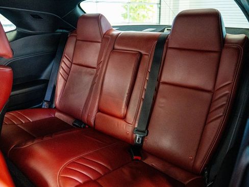 Used 2019 Dodge Challenger SRT Hellcat Redeye image 49