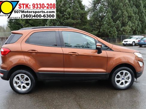Used 2020 Ford EcoSport SE w/ SE Convenience Package image 11