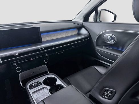 Certified 2026 Hyundai Ioniq 9 SEL AWD/4WD image 24