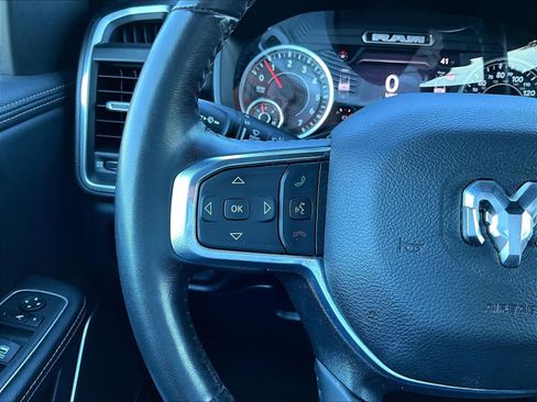 Used 2023 RAM 1500 Laramie AWD/4WD image 10