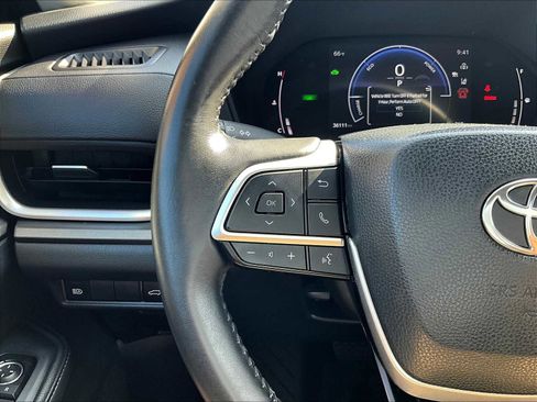 Used 2024 Toyota Grand Highlander XLE image 24