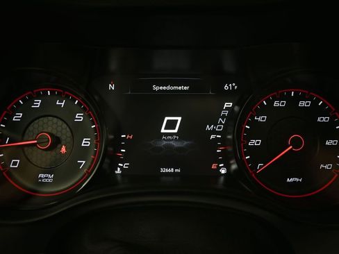Used 2020 Dodge Charger SXT w/ Blacktop Package RWD image 9