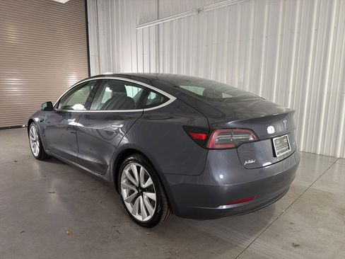Used 2020 Tesla Model 3 Long Range image 5