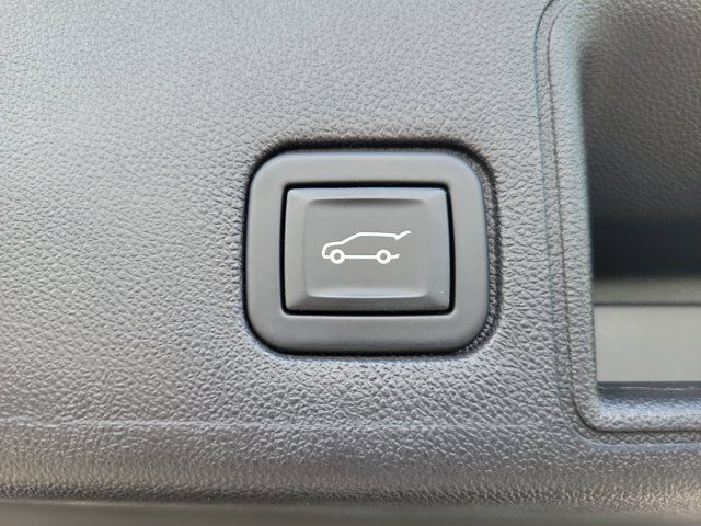 Used 2024 GMC Terrain SLT FWD image 14