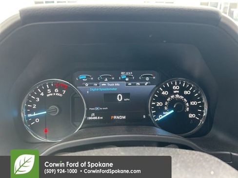 Used 2018 Ford F150 Lariat image 3