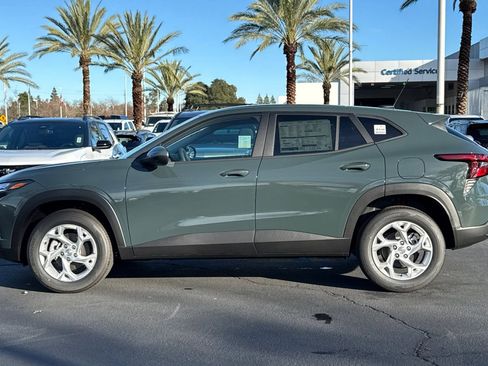 New 2026 Chevrolet Trax LS w/ LS Convenience Package image 6