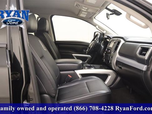 Used 2018 Nissan Titan PRO-4X w/ Pro-4x Utility Package image 14