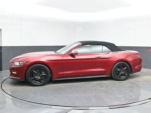 Used 2017 Ford Mustang Convertible RWD image 6