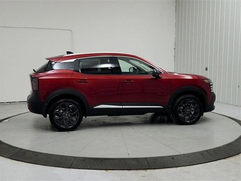 New 2026 Nissan Kicks SR w/ SR Premium Package image 8