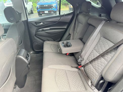 Used 2020 Chevrolet Equinox LT image 12