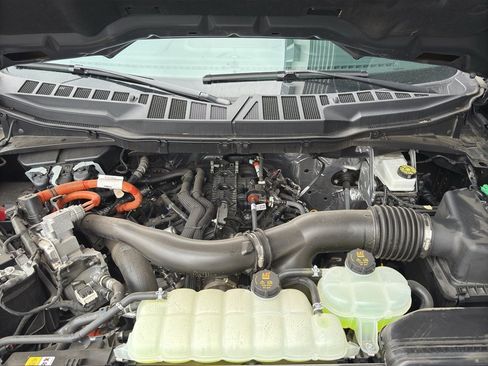 New 2025 Ford F150 Lariat w/ Equipment Group 501A Mid image 37