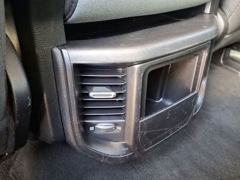 Used 2020 RAM 1500 Big Horn RWD image 27