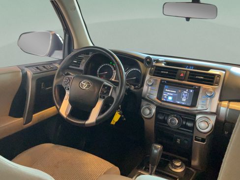 Used 2019 Toyota 4Runner SR5 AWD/4WD image 34