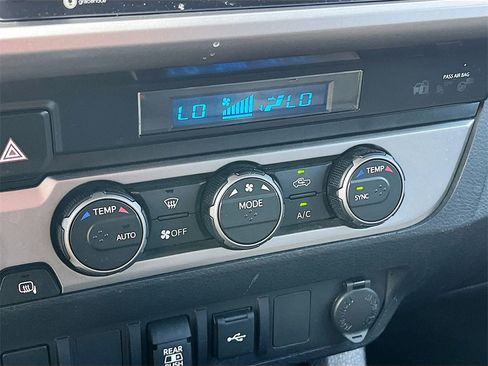 Used 2023 Toyota Tacoma SR5 w/ Technology Package image 15