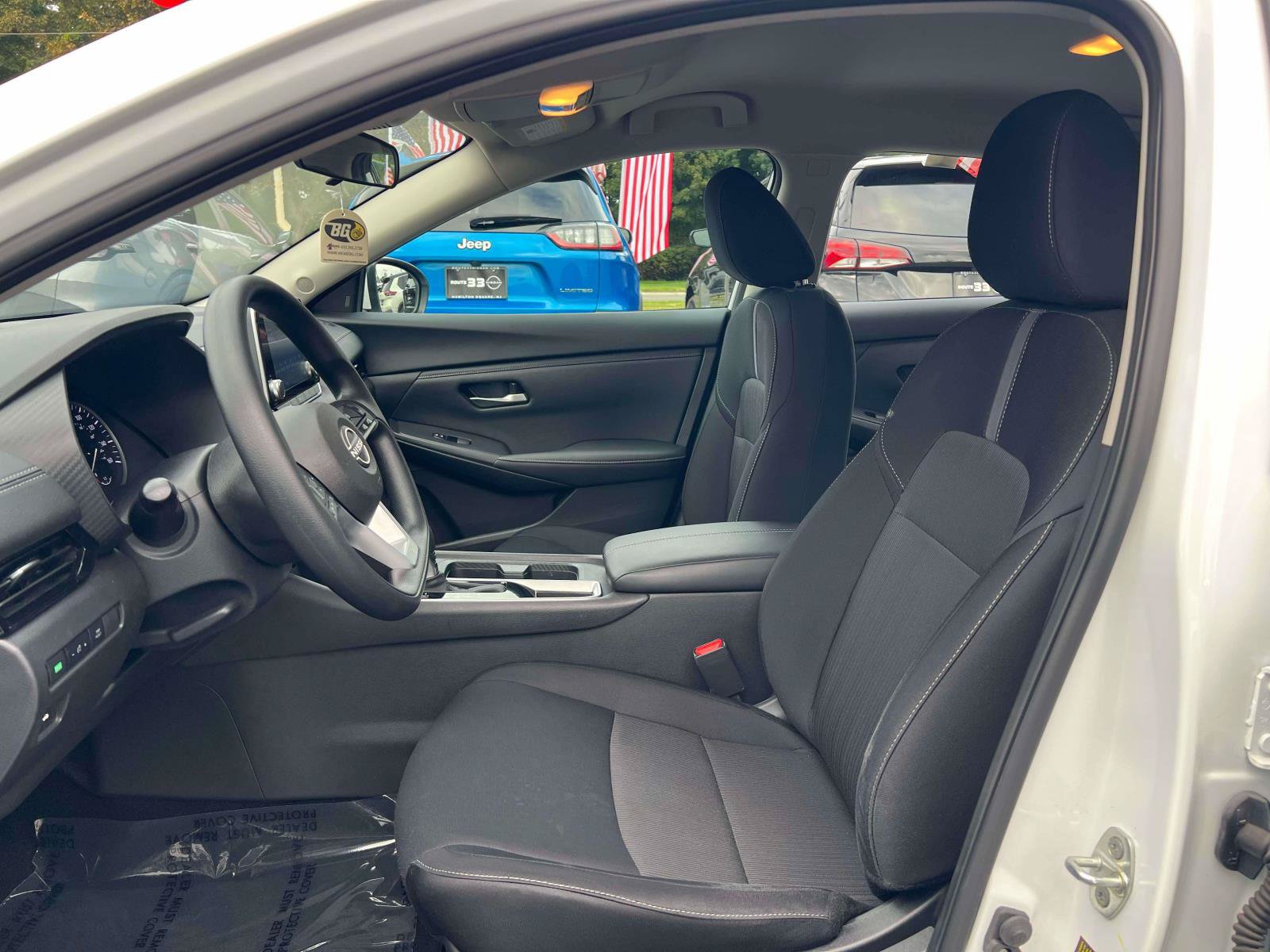 Used 2024 Nissan Sentra SV FWD image 24