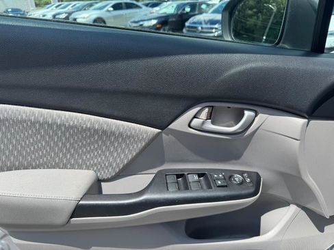 Used 2015 Honda Civic LX image 9