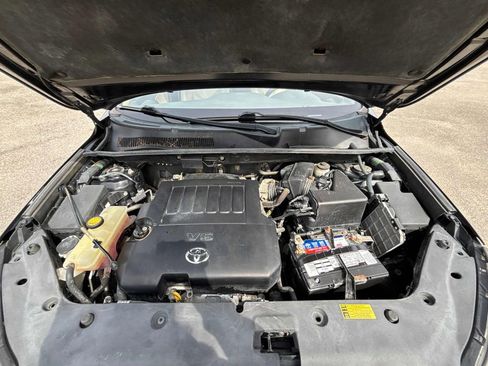 Used 2010 Toyota RAV4 Limited image 39