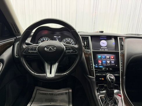 Used 2018 INFINITI Q50 Luxe w/ Cargo Package (L95) AWD/4WD image 11