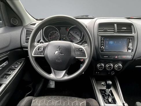 Used 2024 Mitsubishi Outlander Sport AWD image 8