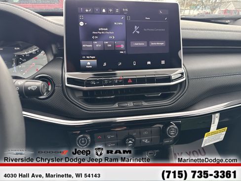 New 2026 Jeep Compass Latitude AWD/4WD image 17