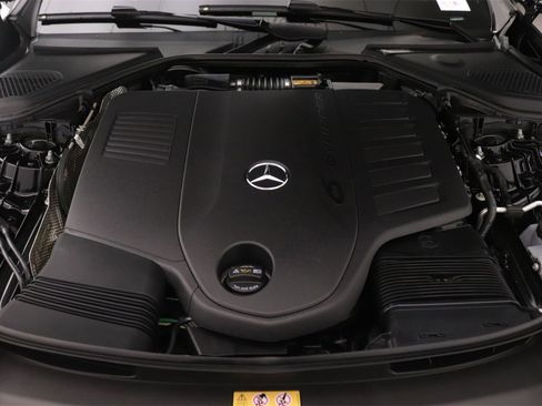 New 2026 Mercedes-Benz E 450 4MATIC Sedan image 11