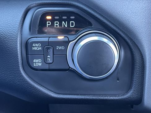 Used 2024 RAM 2500 Big Horn w/ Bed Utility Group image 13