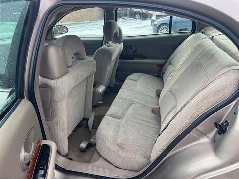 Used 2002 Buick Le Sabre Custom image 11