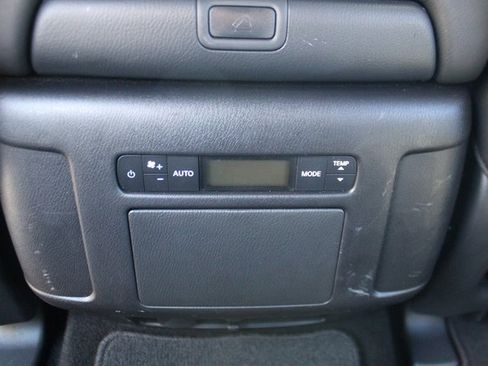 Used 2024 Nissan Armada SL w/ Midnight Edition Package image 31