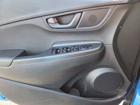 Used 2019 Hyundai Kona SE image 15