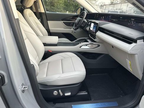 New 2026 Lincoln Nautilus Premier w/ Equipment Group 102A image 13