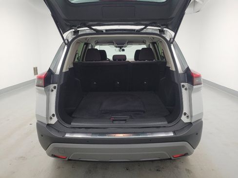 Used 2023 Nissan Rogue SV AWD/4WD image 29