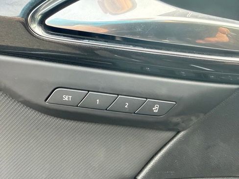 Used 2025 Buick Envision Preferred AWD/4WD image 14